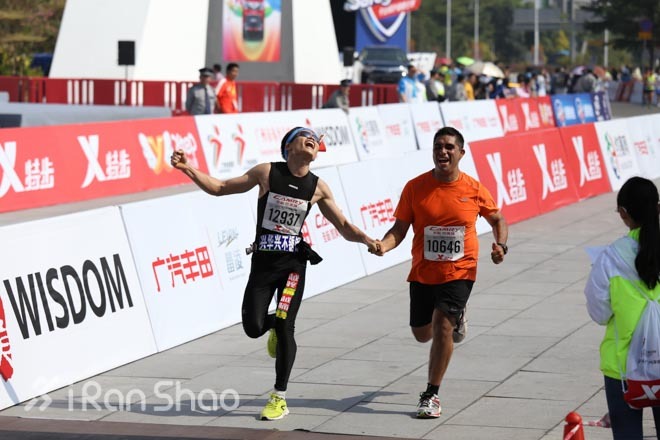 广马众生相 — 美女英雄轮番上阵，热情无限引燃赛场