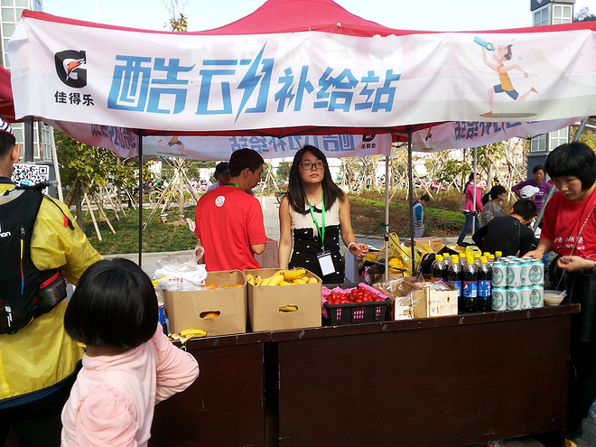 要死就一定死在你手里 --- 柴古唐斯记