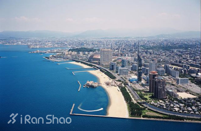 2014年，我们迎来了第一届和第六十八届福冈马拉松