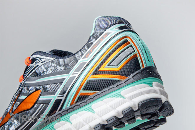 自由女神的化身—布鲁克斯Brooks Freedom Adrenaline GTS慢跑鞋