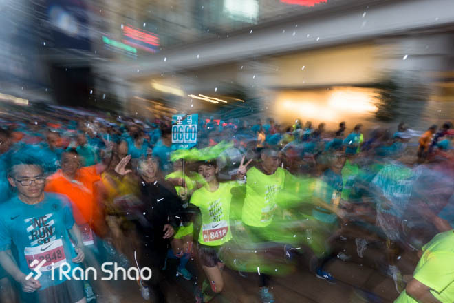 用奔跑感动一座城—全景上马8小时