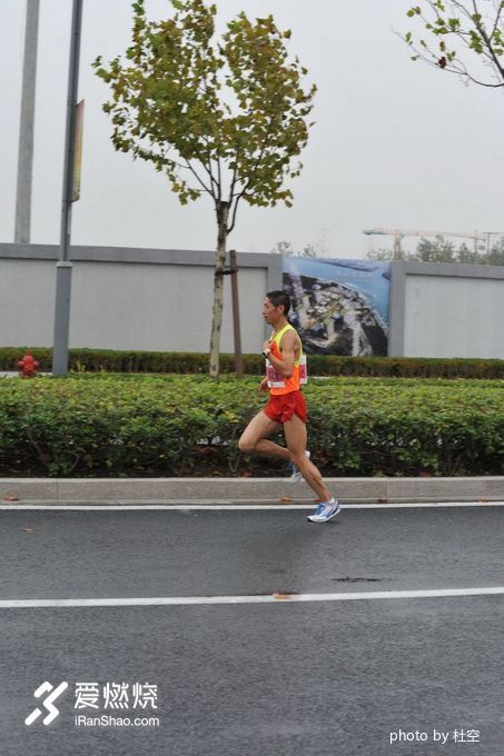 ​2小时34分，完美PB上海马拉松