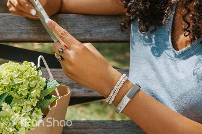 最先进的智能追踪器？Jawbone 新品 UP3 / UP Move 口气不小