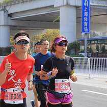 飞一般的上马，我们一起的42195