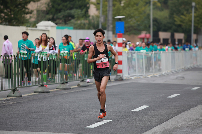 ​风雨中244的上马