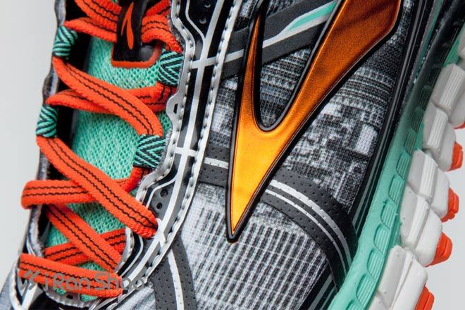 自由女神的化身—布鲁克斯Brooks Freedom Adrenaline GTS慢跑鞋