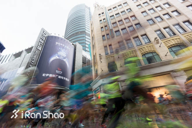 用奔跑感动一座城—全景上马8小时