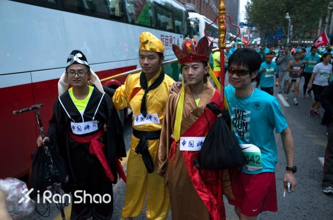 用奔跑感动一座城—全景上马8小时