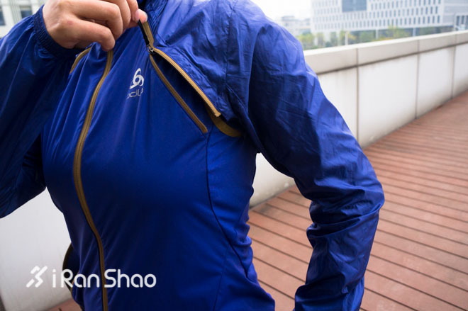 ​运动不止一面—ODLOJacket 3in1 Logic ZEROWEIGHT女子秋冬跑步夹克评测