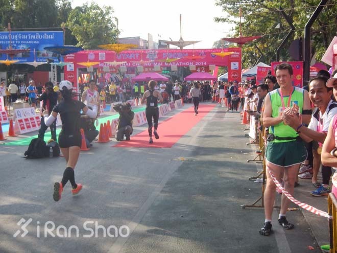 跑马观光两不误—清迈马拉松全记录