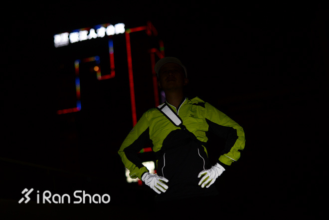 ​寒冷冬夜里的温暖明灯—Kalenji冬季夜跑装备