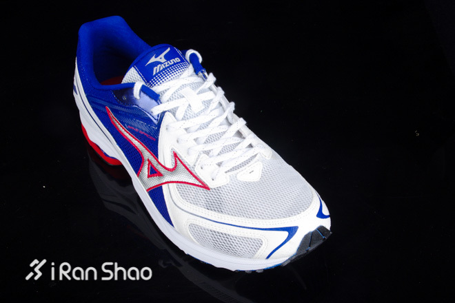 ​低调的加速引擎—Mizuno美津浓WAVE SPACER DYNA WIDE开箱评测