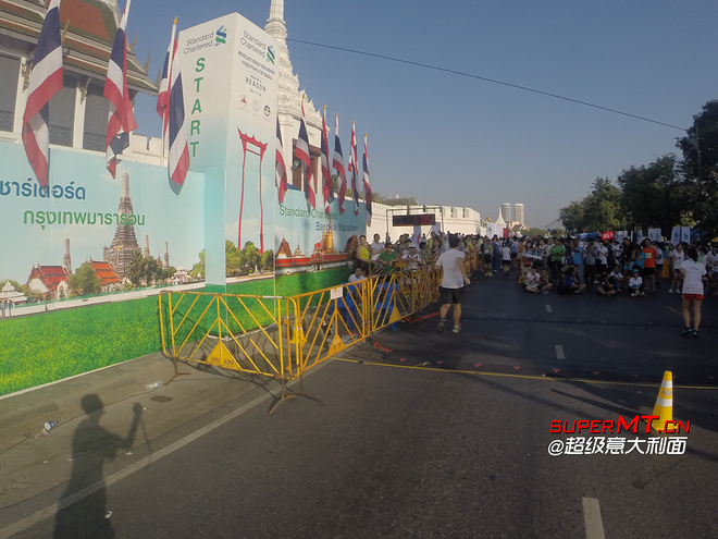 送给自己的生日礼物-2014渣打曼谷马拉松之旅