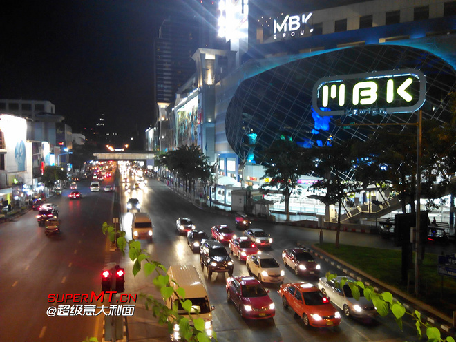 送给自己的生日礼物-2014渣打曼谷马拉松之旅