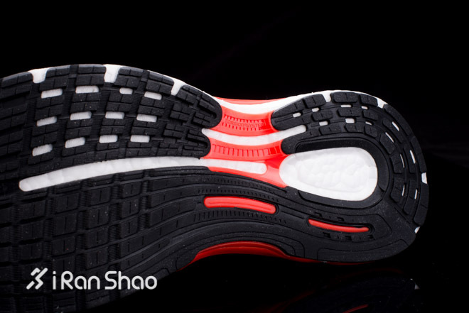 被驯服的引路者—adidas阿迪达斯Supernova Sequence Boost跑鞋开箱评测