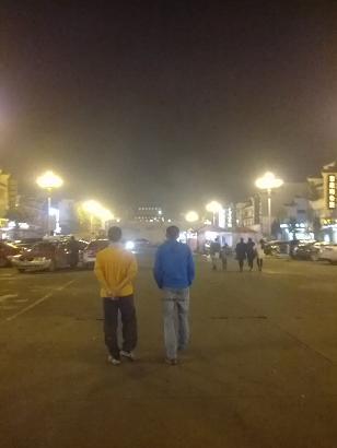 一场半马，八碗鸡汤