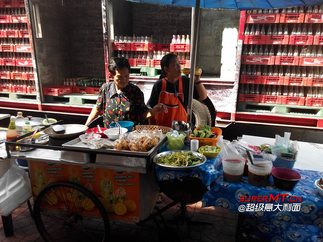 送给自己的生日礼物-2014渣打曼谷马拉松之旅