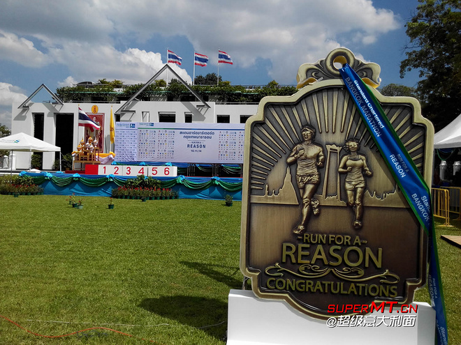 送给自己的生日礼物-2014渣打曼谷马拉松之旅
