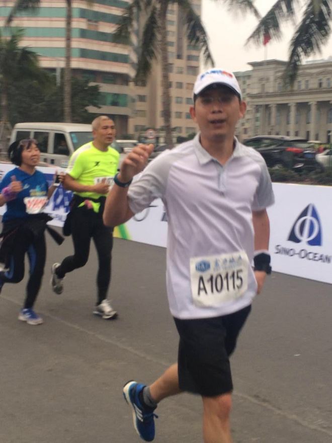 个人首马，一个字：熬！