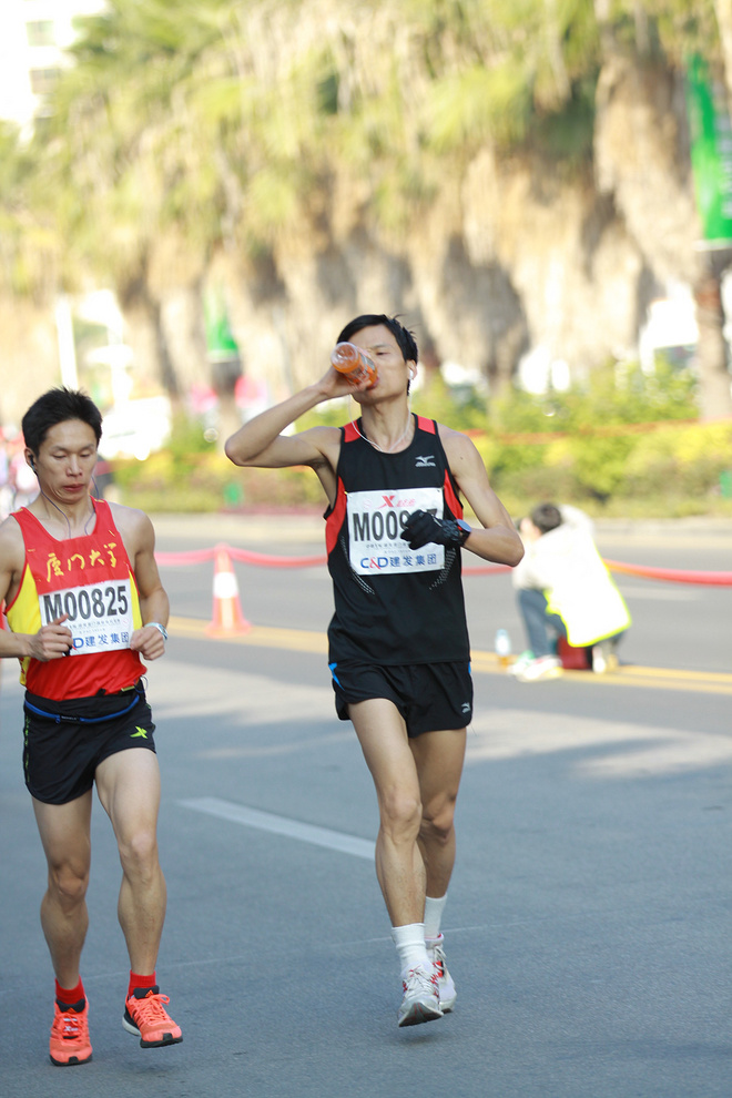 三小时的“轻松玩赛”——我的2015年厦门国际马拉松赛（多图）