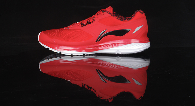 开箱 | 云的新彼端，李宁云二代跑鞋