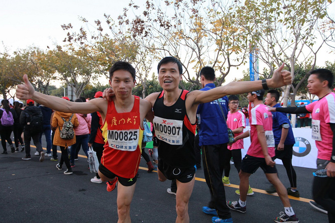 三小时的“轻松玩赛”——我的2015年厦门国际马拉松赛（多图）