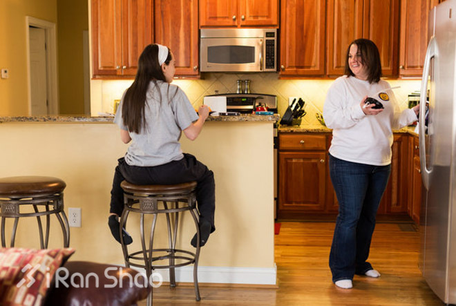 一个女孩与一场无法停止的奔跑！