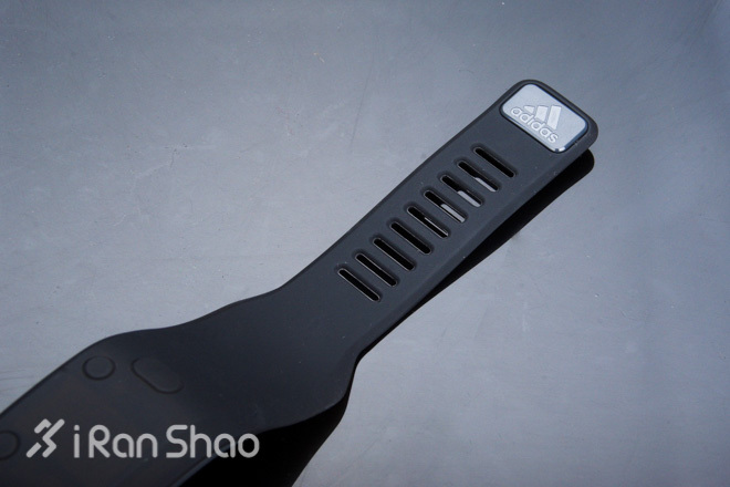 ​开箱 | 不只是记录，adidas micoach FitSmart智能手环