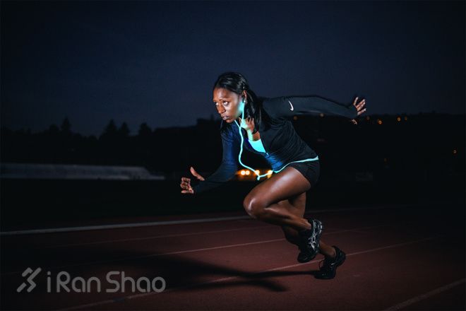 Glow 智能运动耳机 戴起来酷动起来炫