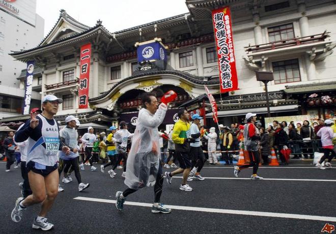 直通东京 | 和他们一起见证2015东京马拉松