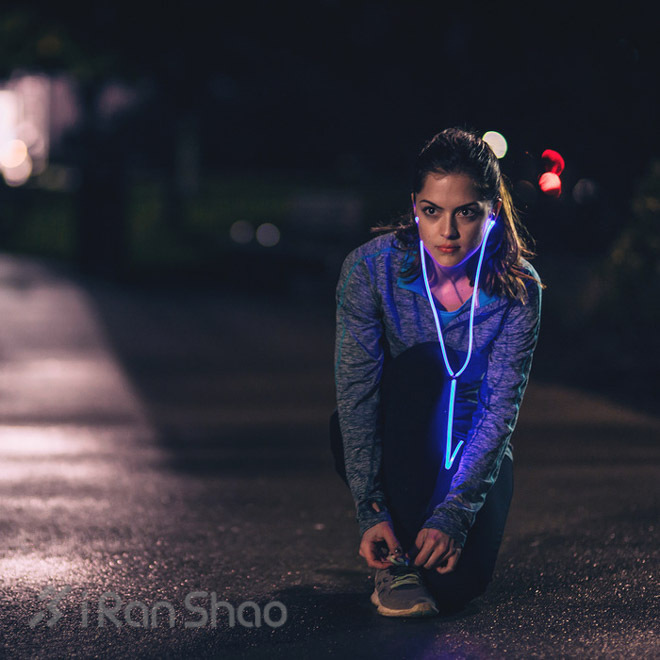 Glow 智能运动耳机 戴起来酷动起来炫