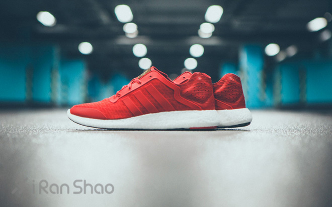是你的 Boost，Adidas 推出 Pure Boost 羊年特别版