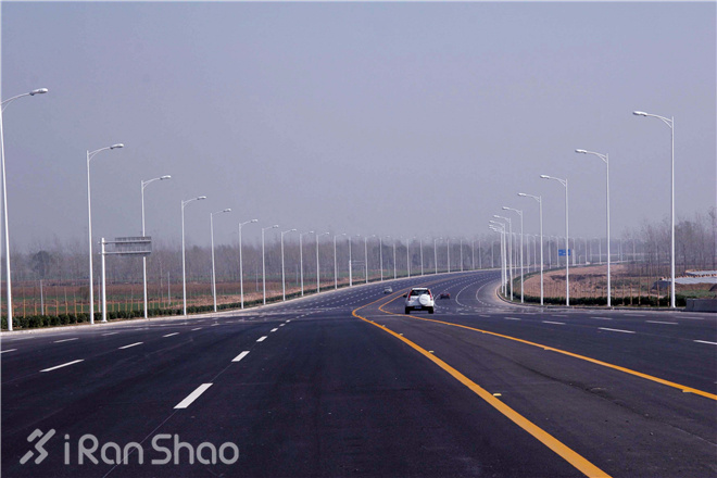 郑开马拉松 |  跑在世界上最笔直的马拉松赛道是怎样的体验？