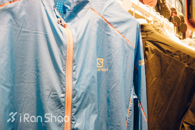 当我走进跑步店的时候都会看什么？