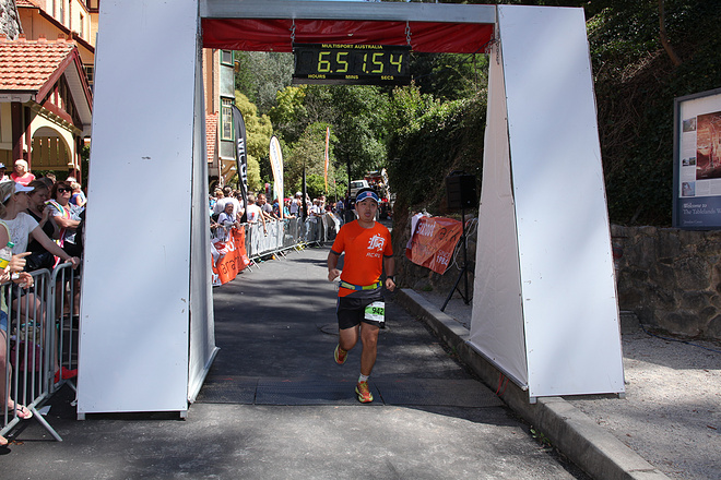 蓝山六英尺道马拉松