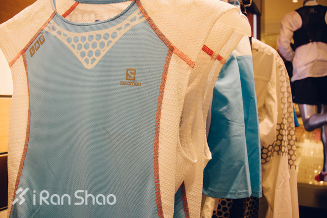 当我走进跑步店的时候都会看什么？