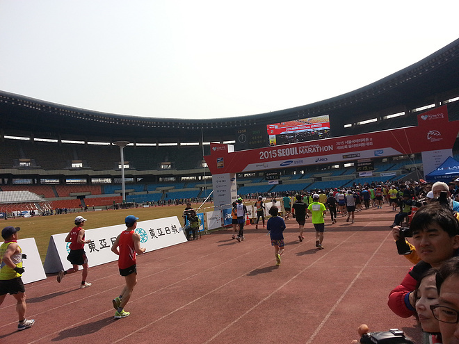 2015首尔国际马拉松赛-Seoul International Marathon