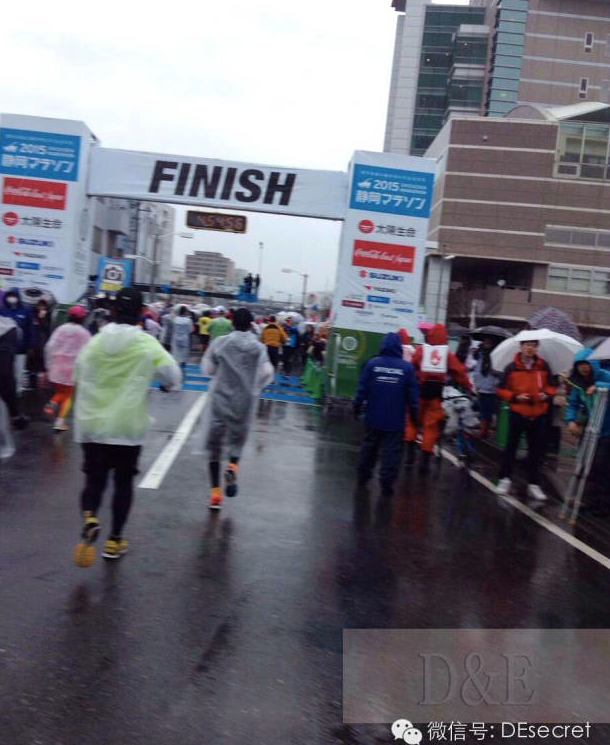 三丫头霓虹国跑马记－跑马篇