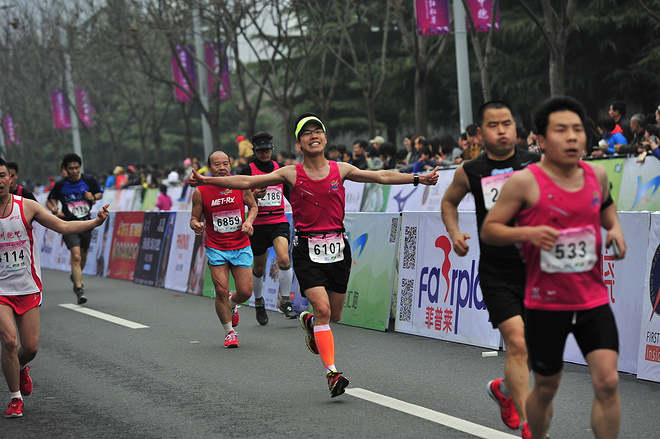 缘起马拉松，遇见更好的自己