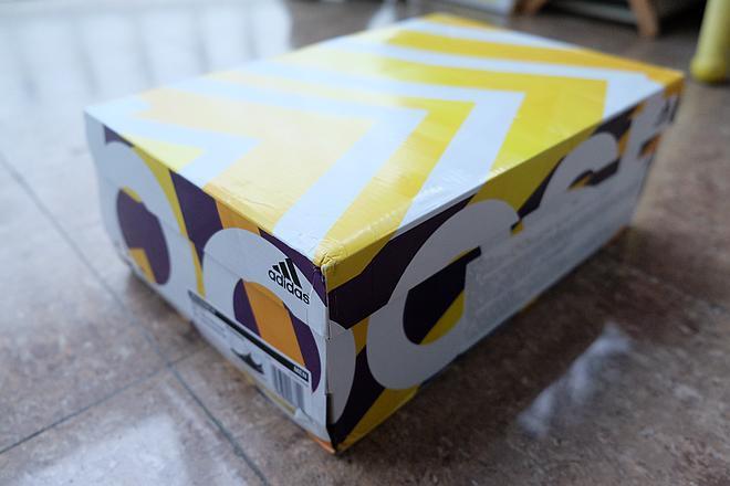 文艺的黑与白 -Adidas Ultra Boost 评测