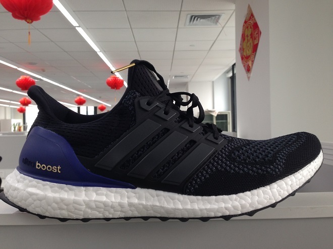 ​​我把塑胶跑道穿在了脚下——Adidas Ultra Boost的“色香味”