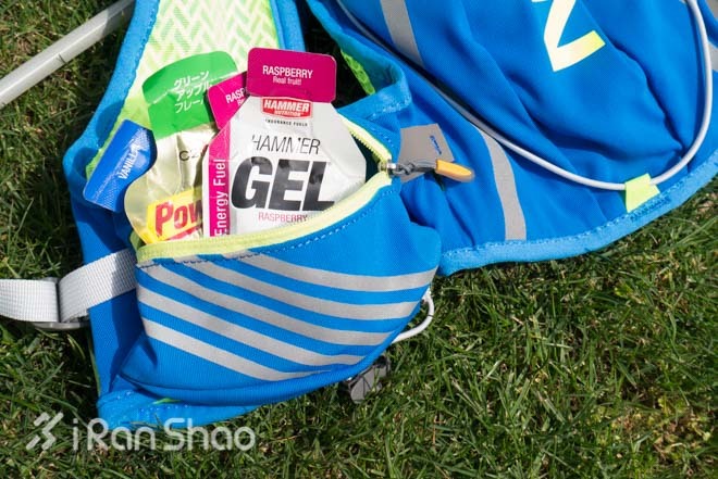 ​评测 | 越野双子星：Nathan VaporCloud & VaporAir 越野水袋背包