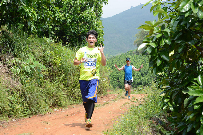 朱子很忙，我也很忙，忙里话闲山村跑