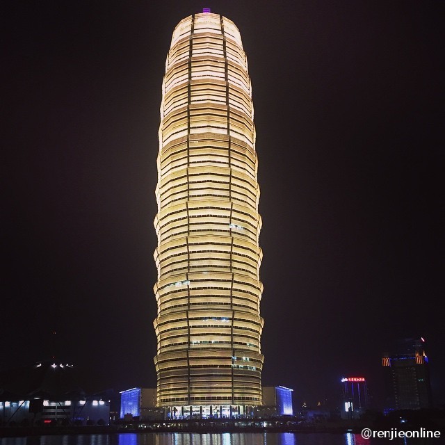 喜忧参半在郑开大道上——人生首个半程马拉松完赛记