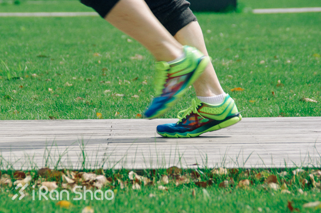 评测 | 超轻12代，一双跑鞋该有的样子