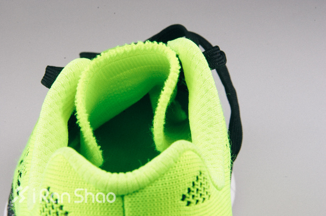 开箱 | 必迈 001：一双极佳的 10K 跑鞋？