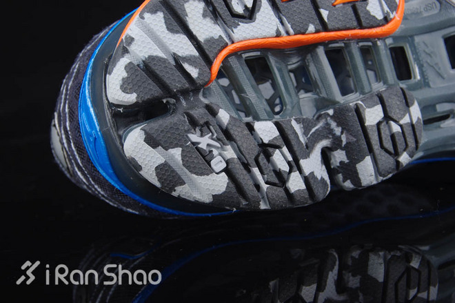 开箱 | Mizuno Wave Prophecy 4：全掌 ∞ 避震胖友福音