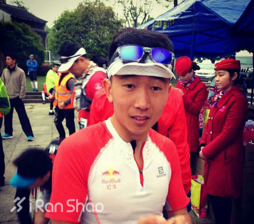 专访 | 孤独的领跑者 大连100赛前与闫龙飞聊跑步