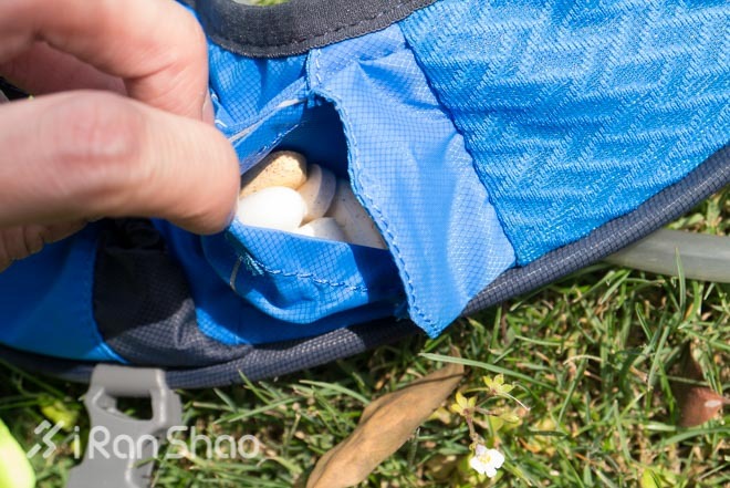 ​评测 | 越野双子星：Nathan VaporCloud & VaporAir 越野水袋背包