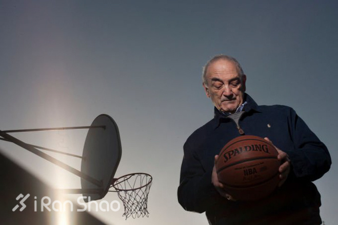 不扯淡新闻 | 勒布朗·詹姆斯与 adidas 的往日情仇